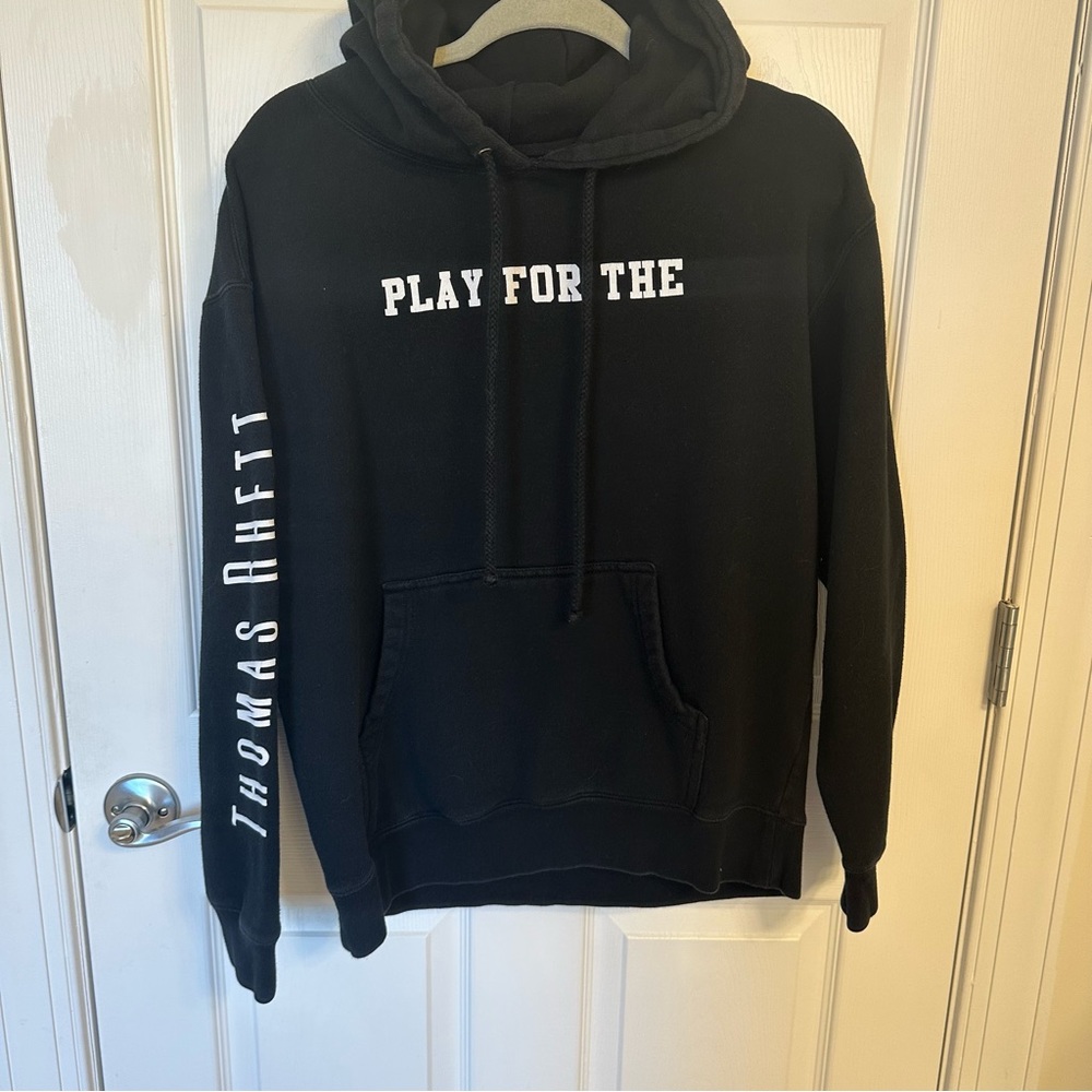 Thomas Rhett HOME TEAM TOUR 2017 Concert Hoodie - Picture 3 of 6